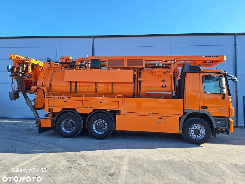 Mercedes-Benz ACTROS - 3