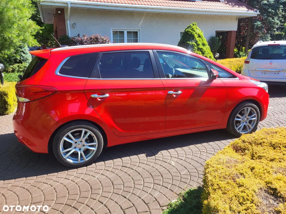 Kia Carens 1.7 CRDi Spirit - 13