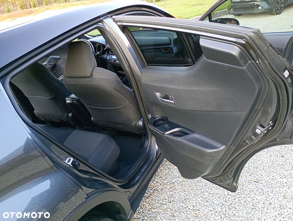 Toyota C-HR Hybrid Team Deutschland - 21