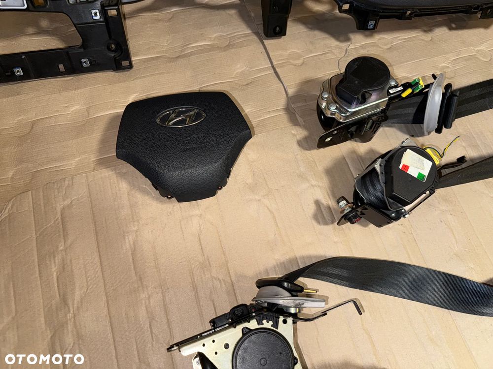 Deska rozdzielcza konsola Hyundai Tucson III 2015-2020 - 2