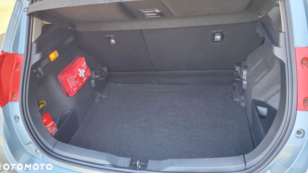 Toyota Auris - 11