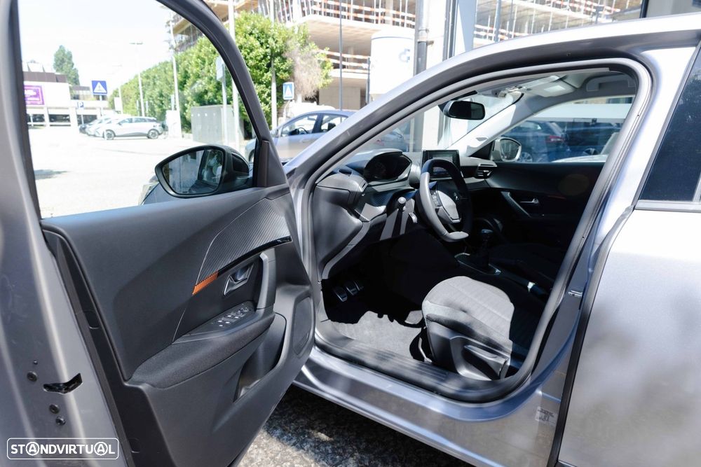 Peugeot 2008 1.2 PureTech Active Pack - 8