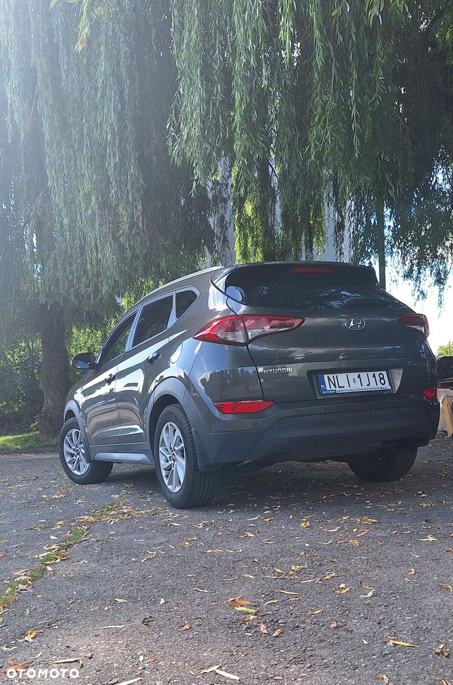 Hyundai Tucson - 2