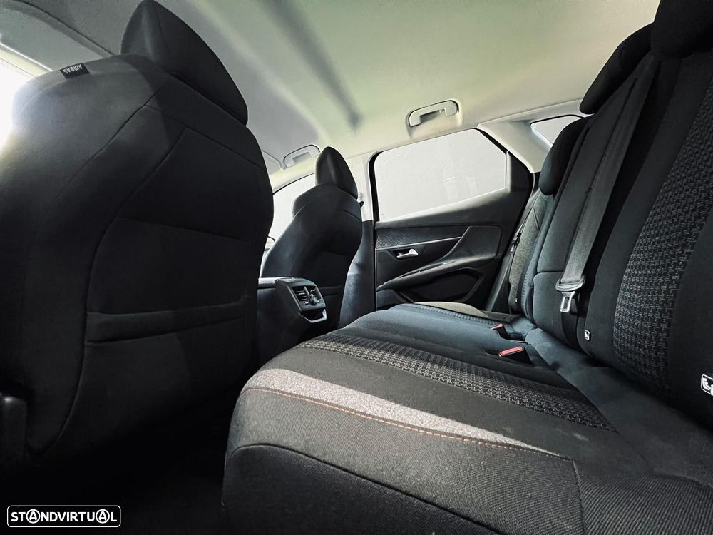 Peugeot 3008 1.6 BlueHDi Active - 37