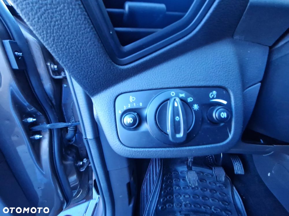 Ford C-MAX - 14