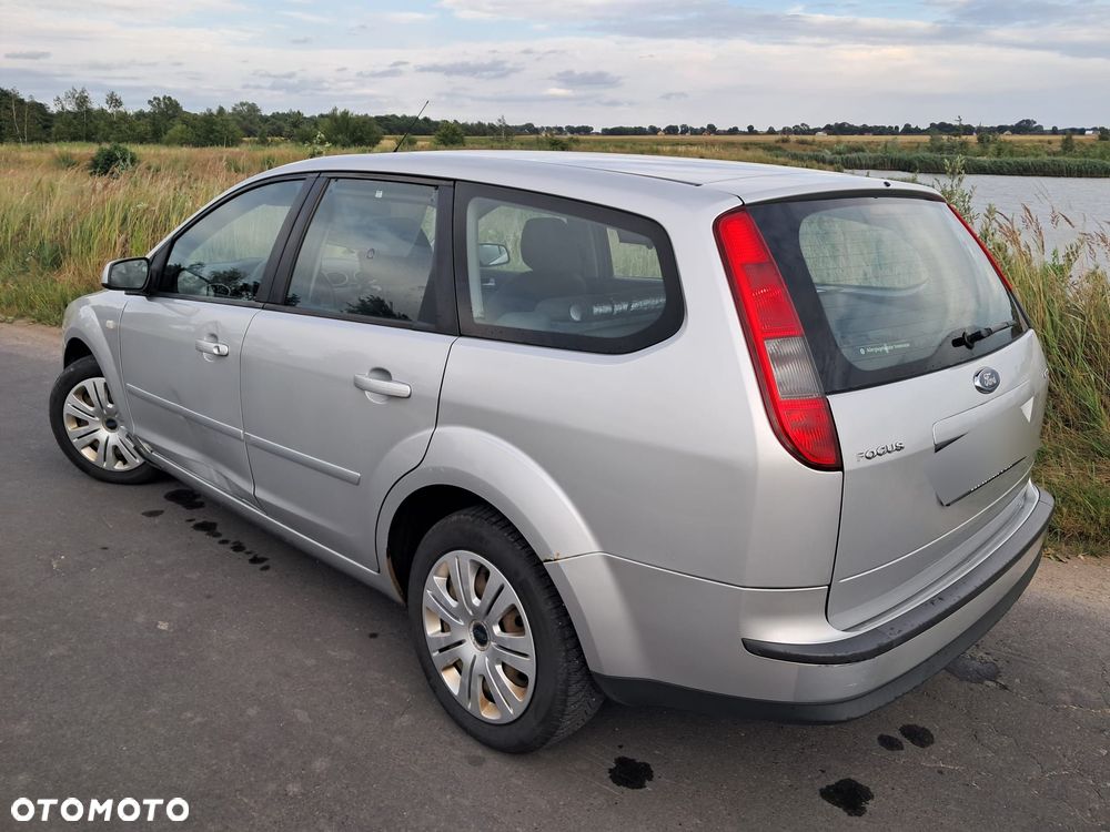 Ford Focus - 18