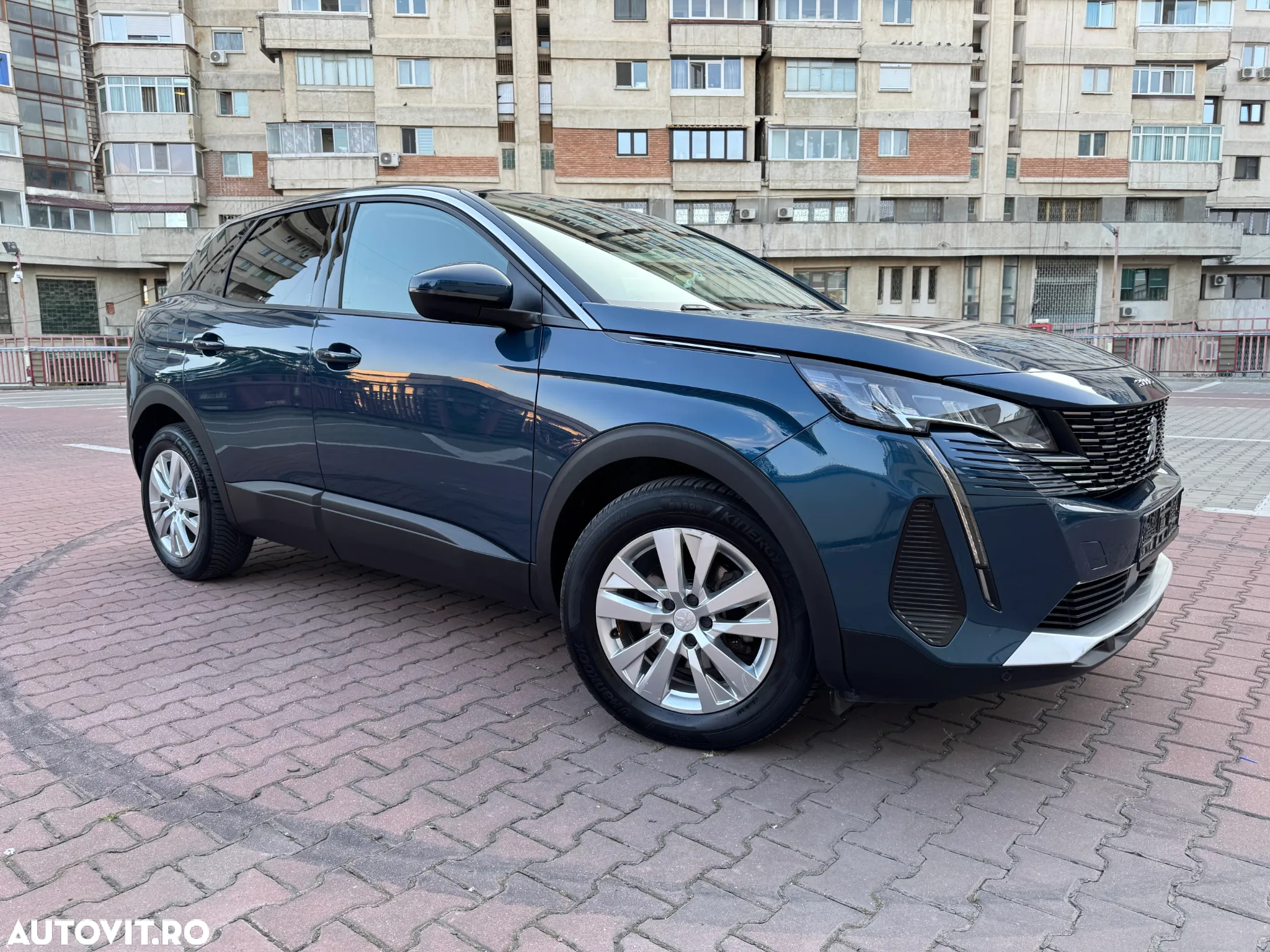 Peugeot 3008 PureTech 130 Stop & Start GPF EAT8 Active Business-Paket - 31