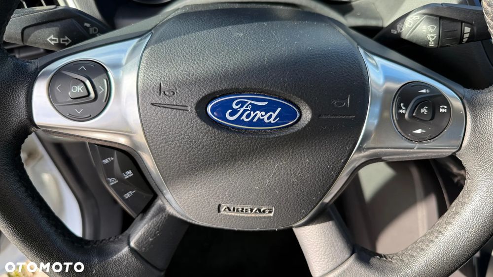 Ford Kuga 2.0 TDCi 4WD Titanium Plus - 27