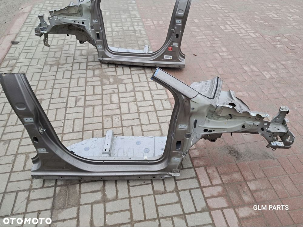 peugeot 2008 ćwiartka prawa podłużnica próg - 1