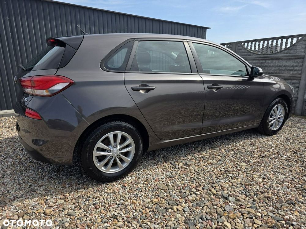 Hyundai i30 1.4 Trend - 11