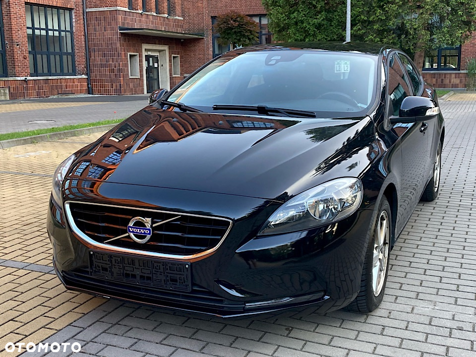 Volvo V40 - 2