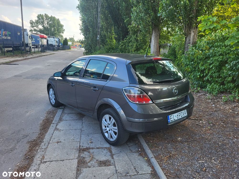 Opel Astra 1.6 Enjoy - 7