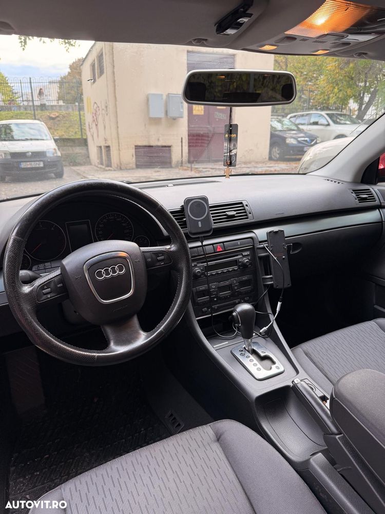 Audi A4 Avant - 6