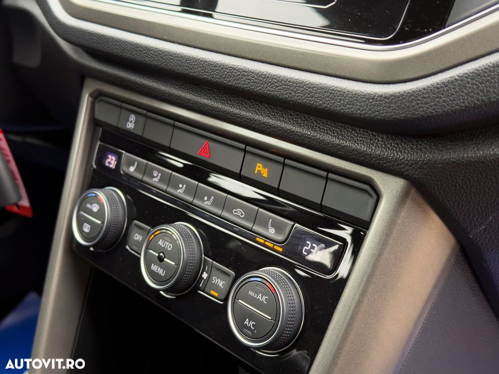 Volkswagen T-ROC 1.5 TSI ACT Style - 26