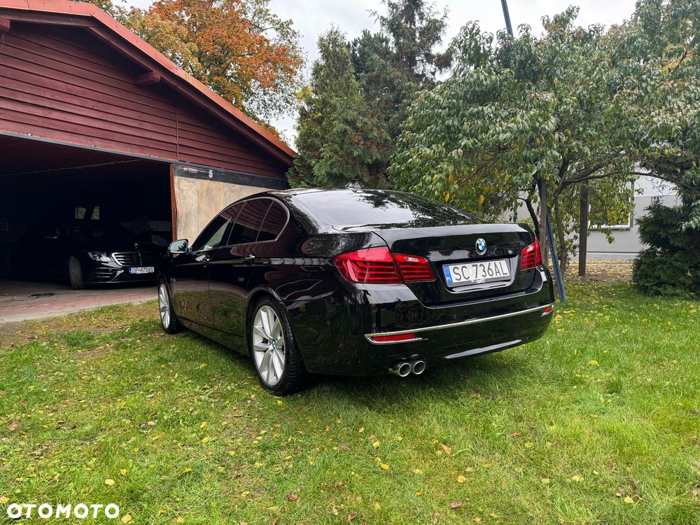 BMW Seria 5 525d xDrive Luxury Line - 4