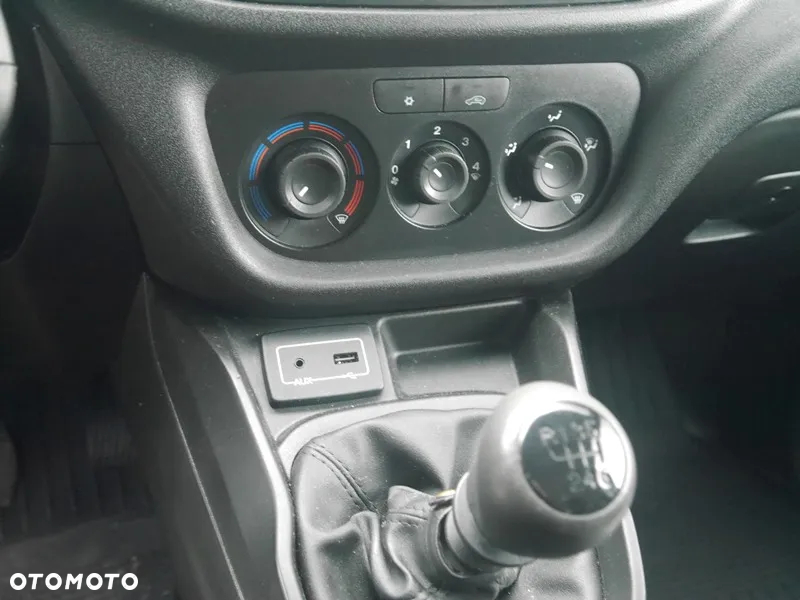 Fiat Doblo Maxi 1.6 MJ Dynamic - 12
