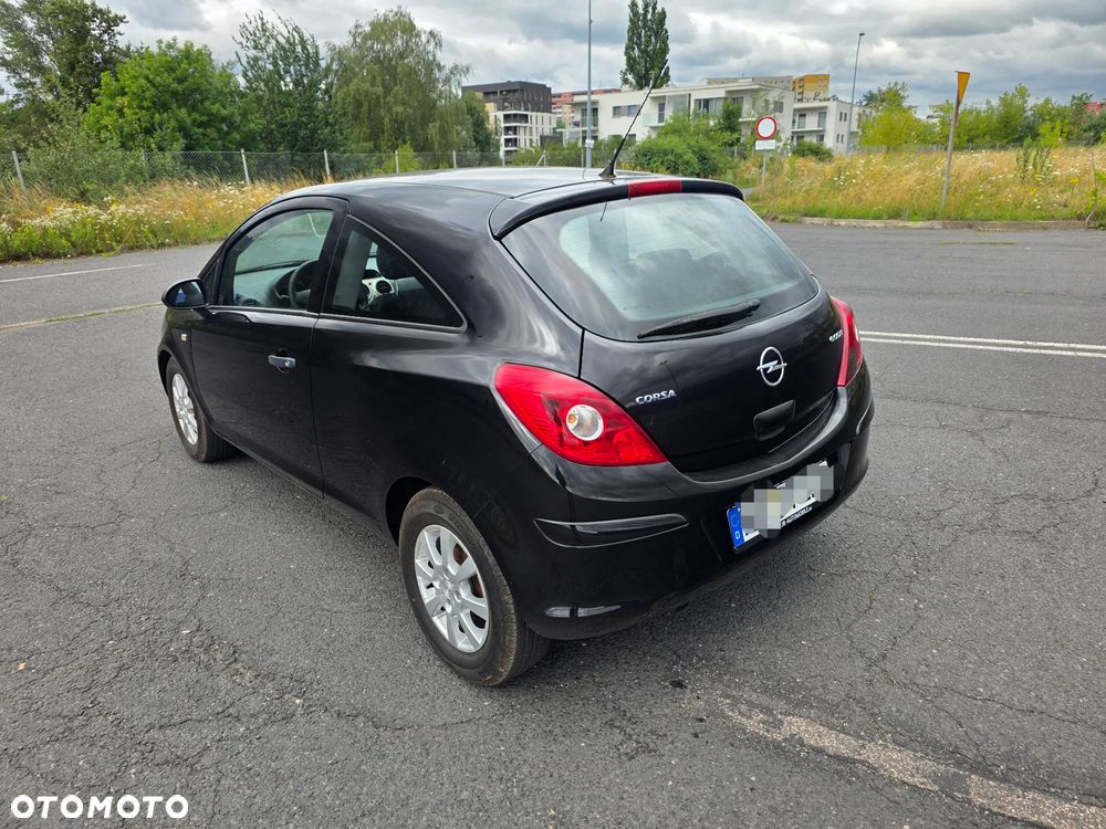 Opel Corsa - 11