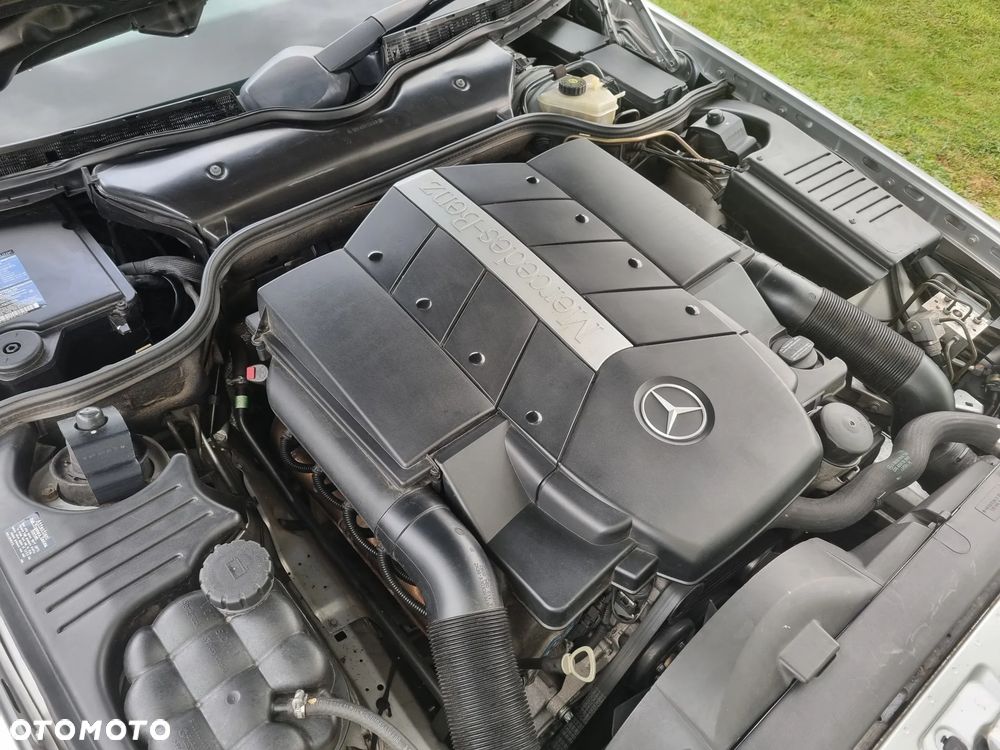 Mercedes-Benz SL 500 - 12
