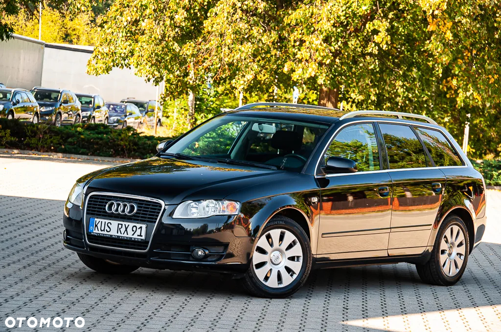 Audi A4 Avant 2.0 TDI - 16