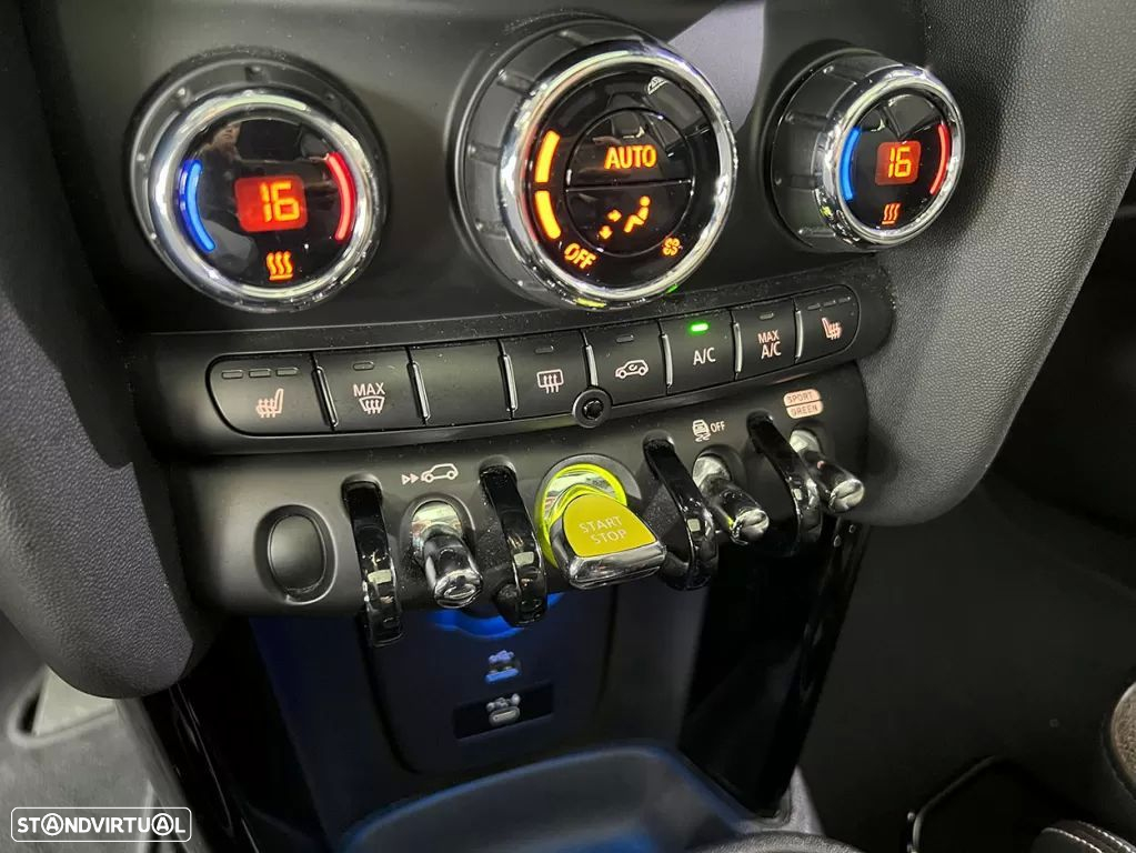 MINI 3 Portas Cooper SE - 14