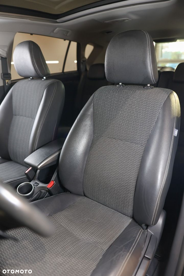 Toyota Verso - 9