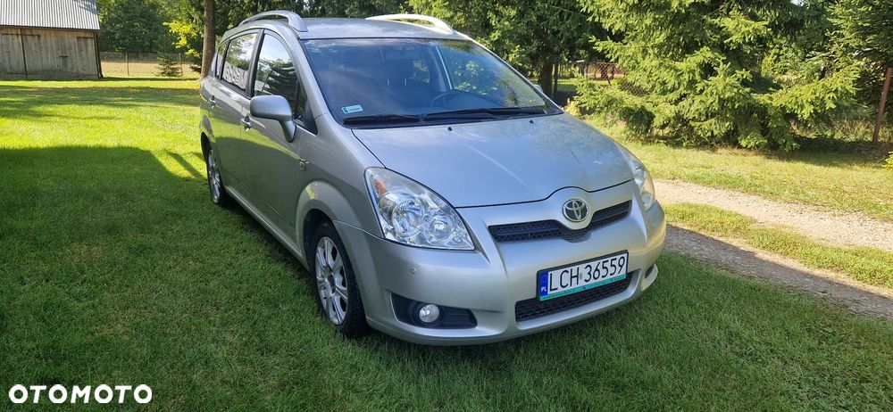 Toyota Corolla Verso 2.2 D-4D Gold + 7os - 3