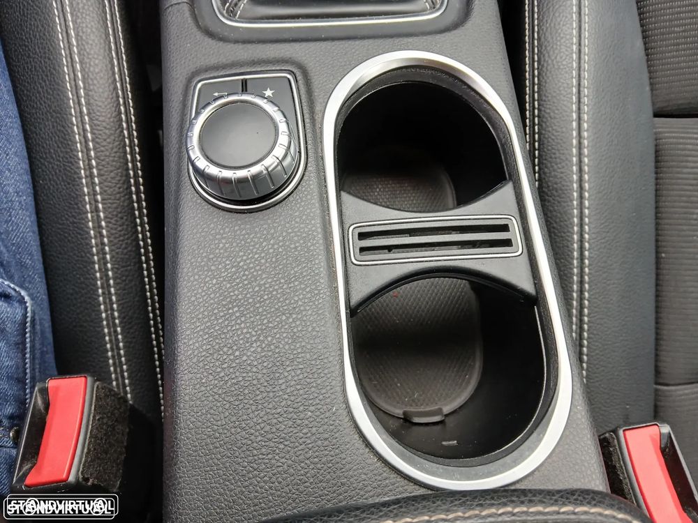 Mercedes-Benz CLA 200 (CDI) d Urban - 38