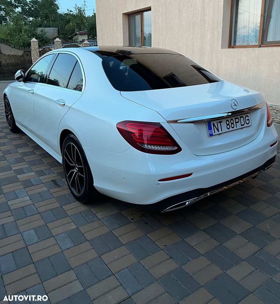 Mercedes-Benz E 220 d Aut. - 2