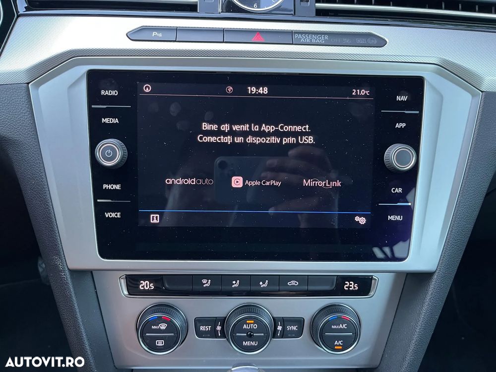 Volkswagen Passat 2.0 TDI DSG Comfortline - 15