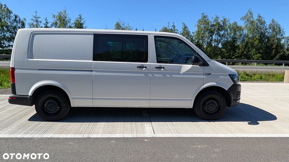 Volkswagen Transporter Caravelle DSG Lang Highline - 11