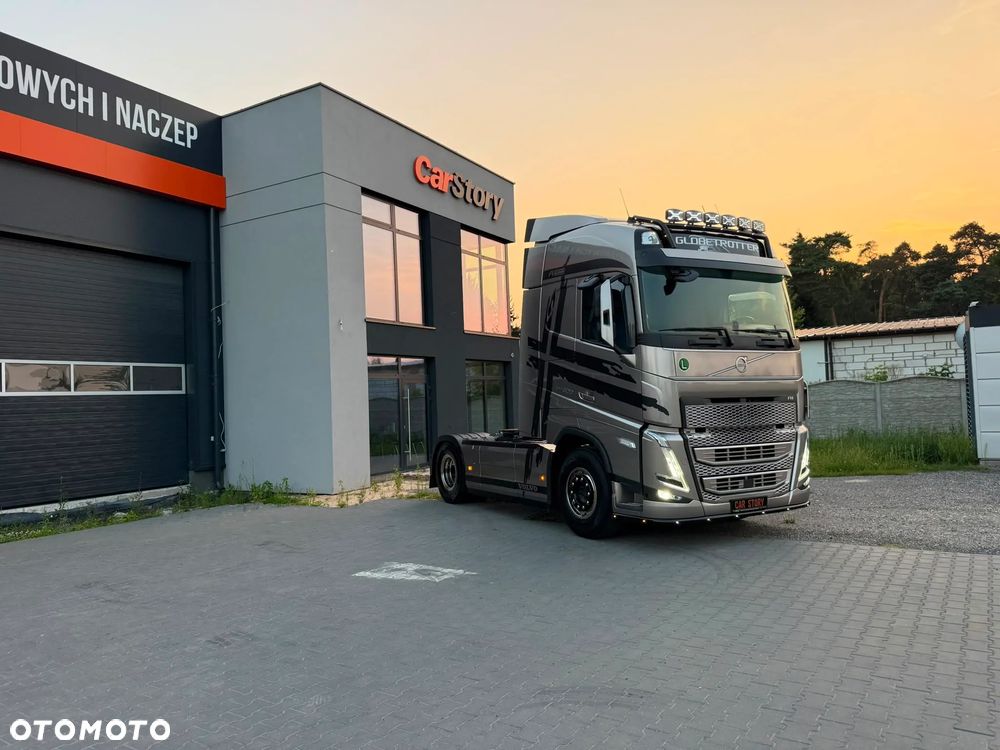 Volvo FH500/EURO6//METALIK/FULL LED/NAVI/KLIMA.POSTOJOWA/SPROWADZONY - 2