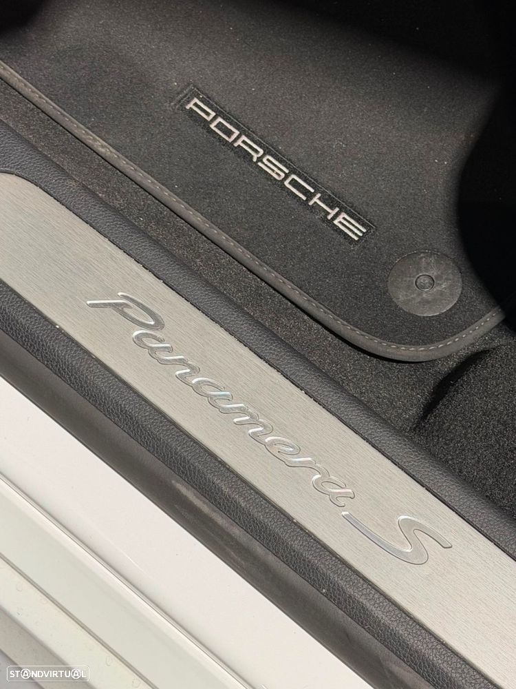 Porsche Panamera S E-Hybrid - 23