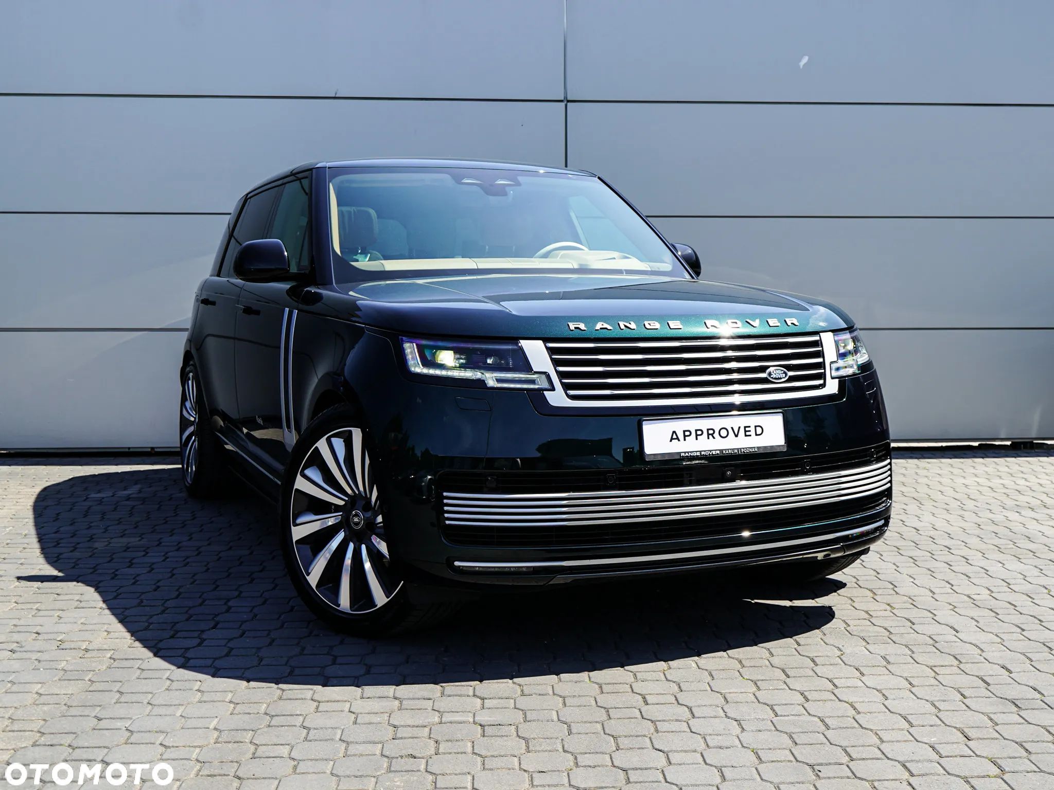 Land Rover Range Rover P615 LWB 5-Sitzer SV - 1