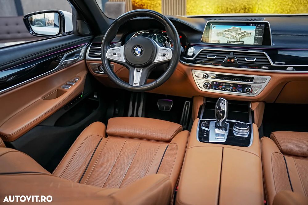 BMW Seria 7 740Ld xDrive MHEV - 18