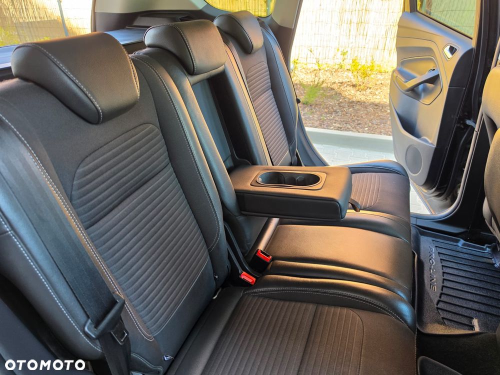 Ford Kuga 2.0 TDCi 4WD Titanium - 18