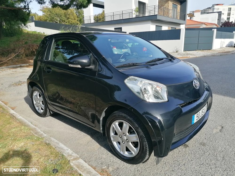 Toyota iQ 1.0 VVT-i Essential+AC - 6