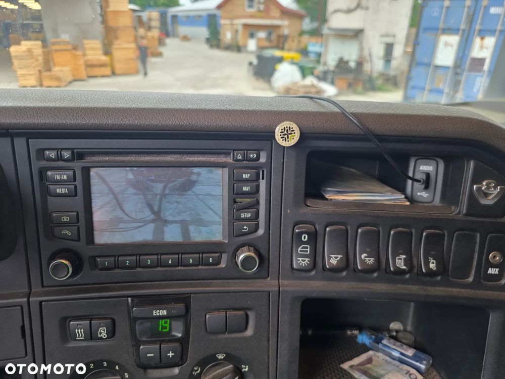 Scania R580 6x4 do lasu przewozu drewna - 20