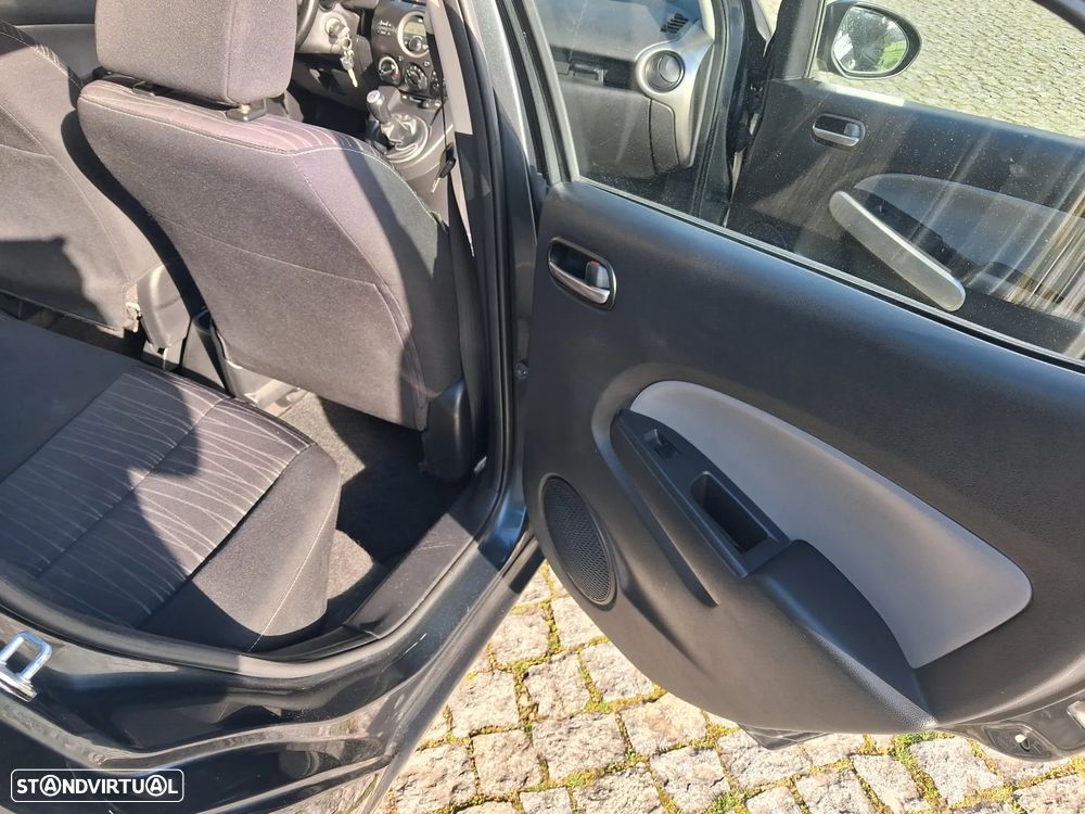 Mazda 2 1.3 MZR Sport - 10