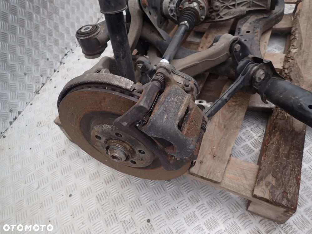 AUDI A6 A7 C7 4G LIFT  WÓZEK SANKI TYLNE  4G0505235AD - 2