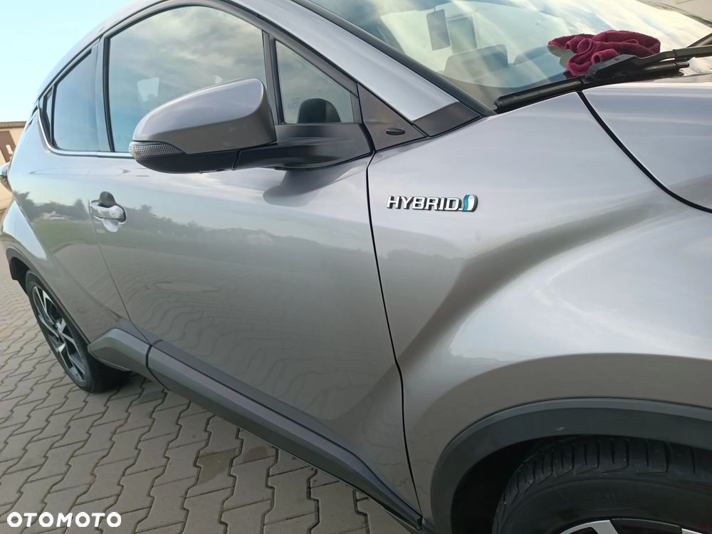 Toyota C-HR - 3