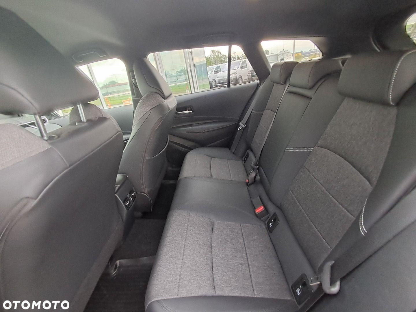 Toyota Corolla - 15