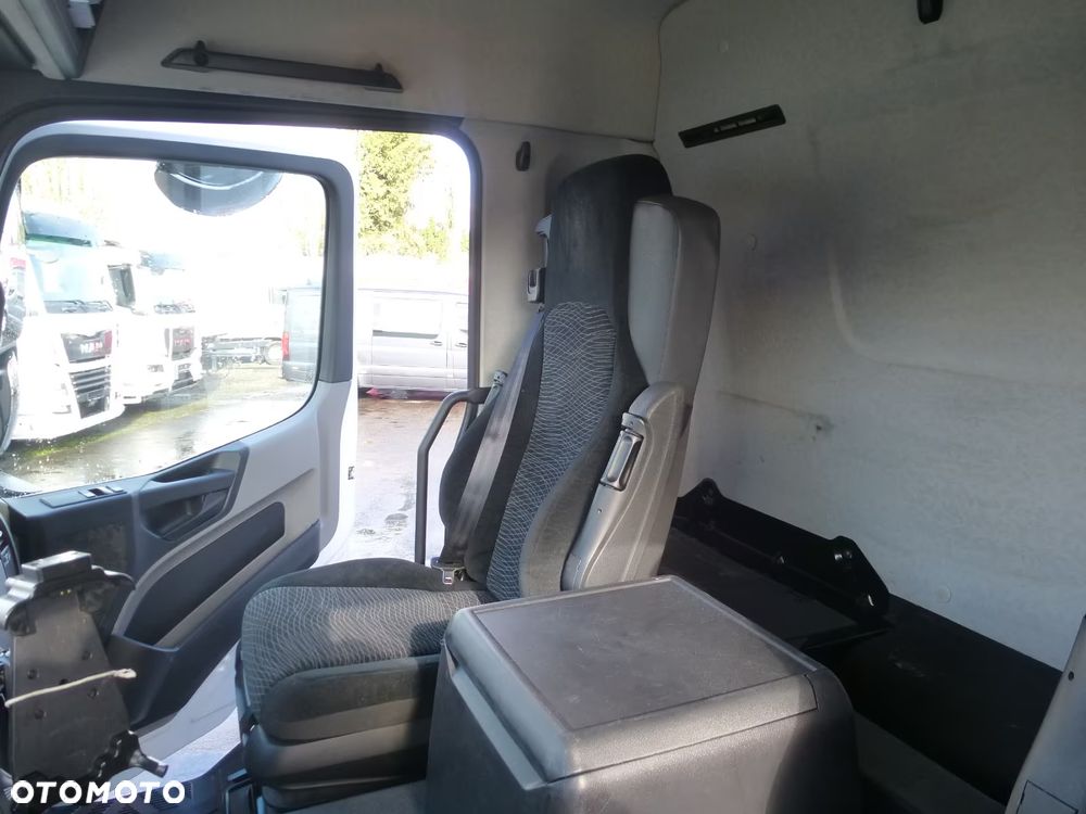 Mercedes-Benz ACTROS ANTOS 2543 6X2 CHŁODNIA IZOTERMA OS SKRĘTNA PODNOSZONA SUPER STAN - 19