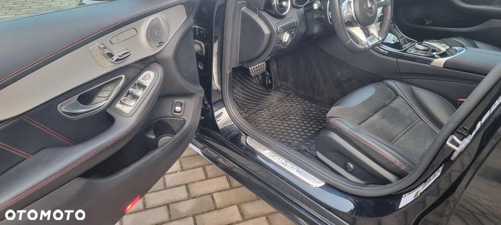 Mercedes-Benz Klasa C AMG 43 4Matic AMG TCT 9G - 25