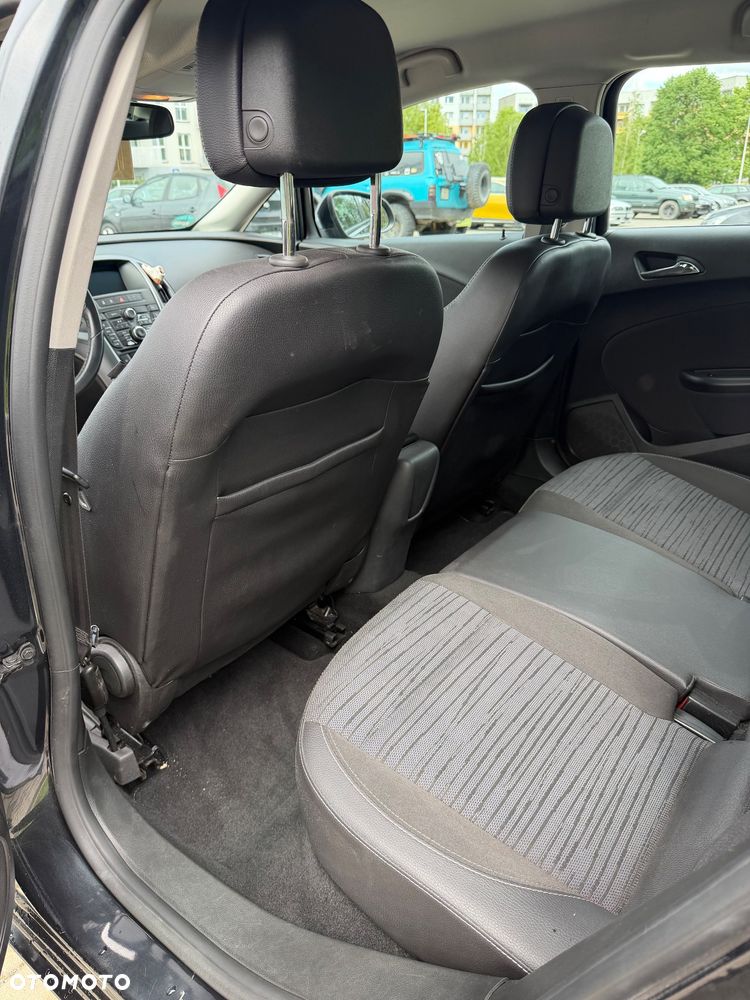 Opel Astra 1.6 CDTI Sport - 12