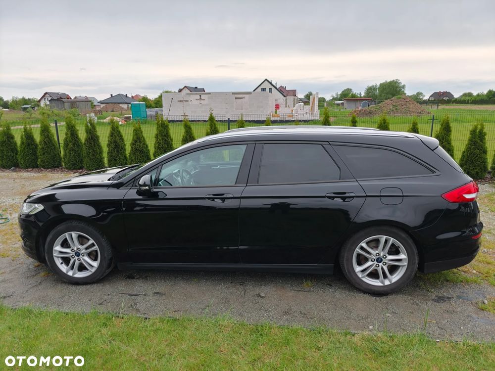 Ford Mondeo 2.0 TDCi Titanium - 4