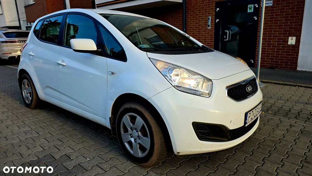 Kia Venga - 2