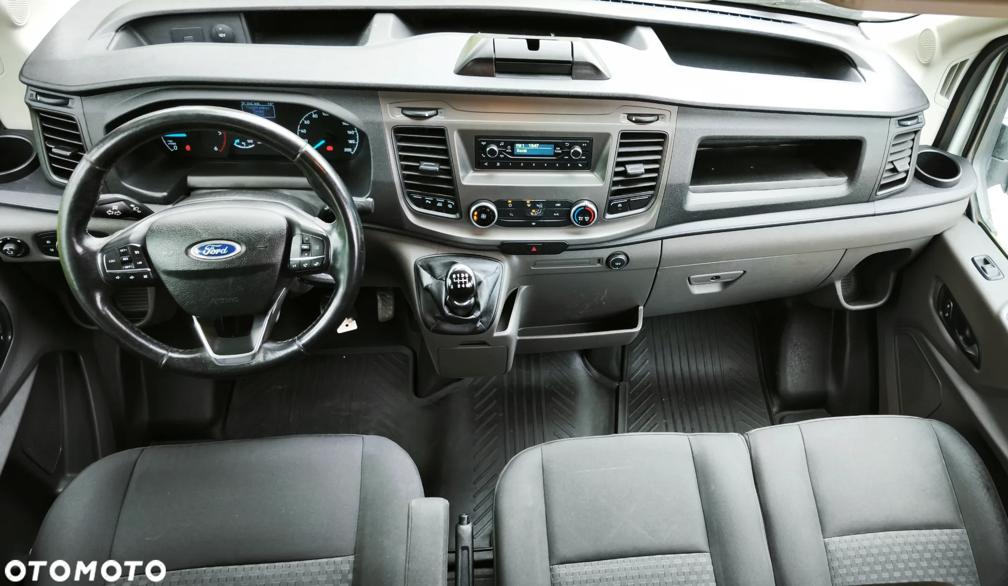 Ford Transit - 19