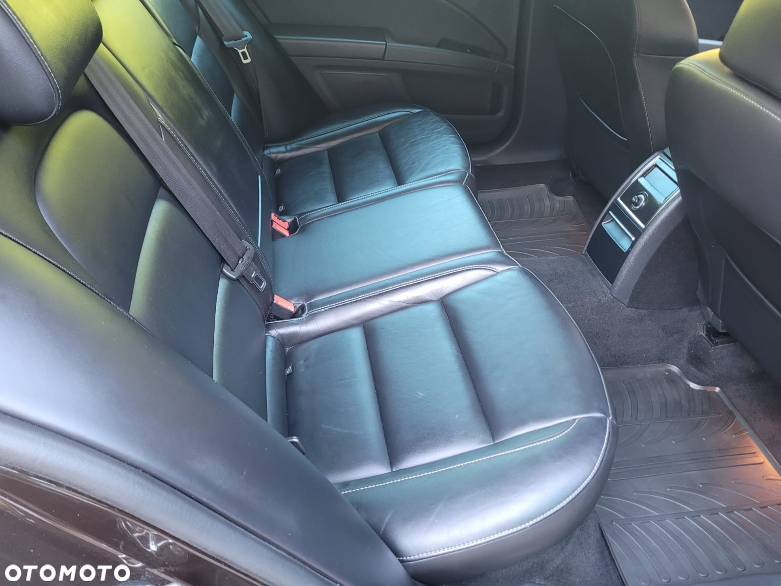Skoda Superb 2.0 TDI DSG Elegance - 19