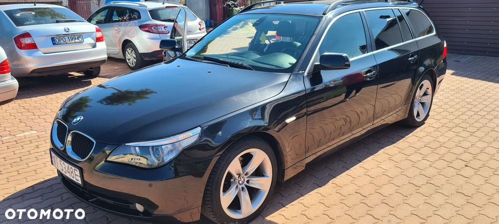 BMW Seria 5 525d - 17