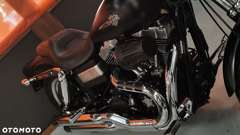 Harley-Davidson Dyna Fat Bob - 22